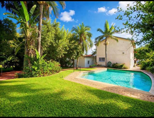 6 BEDROOM HOUSE FOR SALE IN CAPITAL PARK